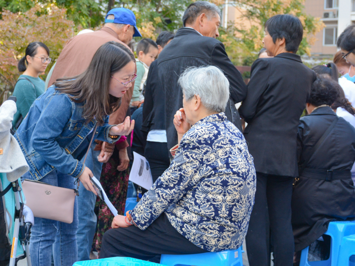 義工活動(dòng)-社區(qū)義工-37.jpg 義工活動(dòng)-社區(qū)義工-37.jpg