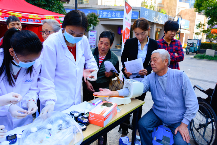 義工活動(dòng)-社區(qū)義工-9.jpg 義工活動(dòng)-社區(qū)義工-9.jpg